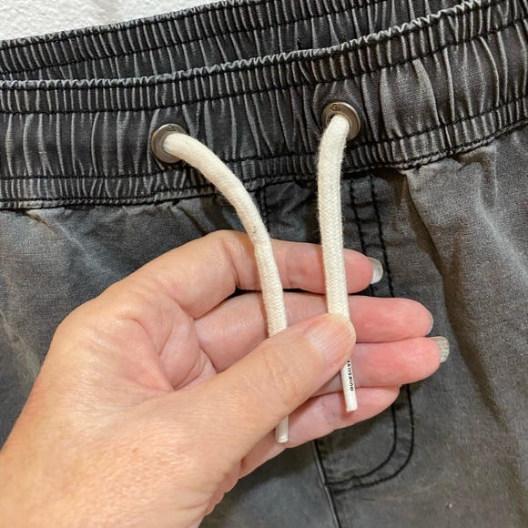 Quiksilver Boys Black Acid Wash Taxer Pull On Walk Shorts - Medium/12 - Picture 8 of 13